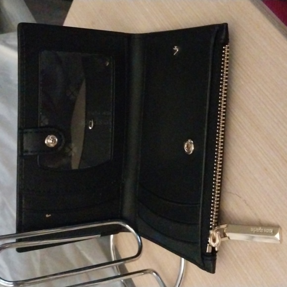 Dots Small Slim Bifold wallet 5.5"x3" black with silver glitter polka dots - Picture 5 of 6